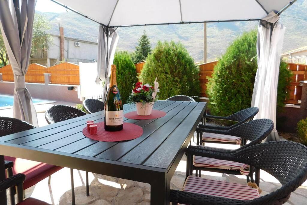 Holiday Home Jass Near Makarska Zagvozd ภายนอก รูปภาพ